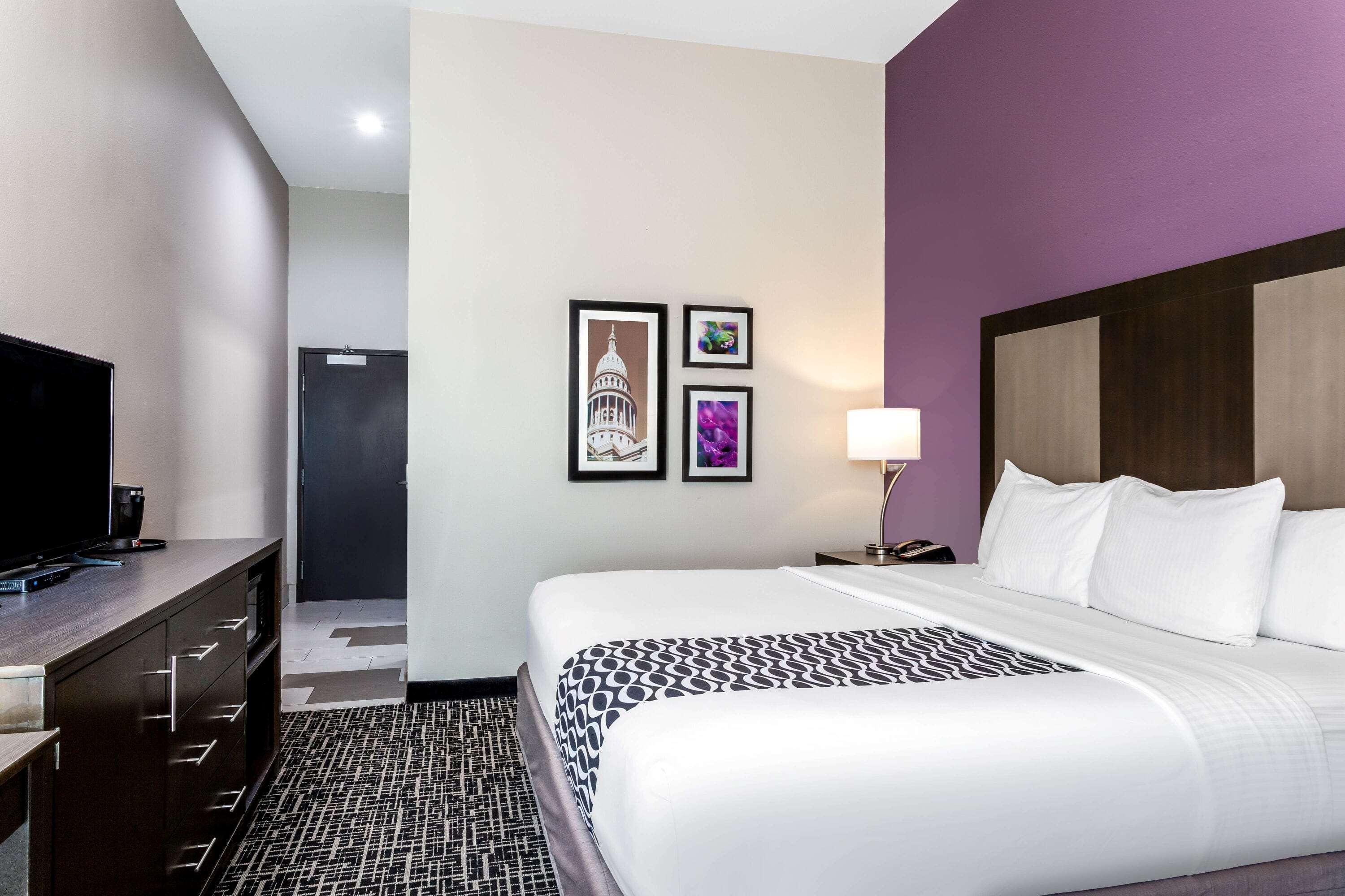 La Quinta By Wyndham Colorado City Exterior photo
