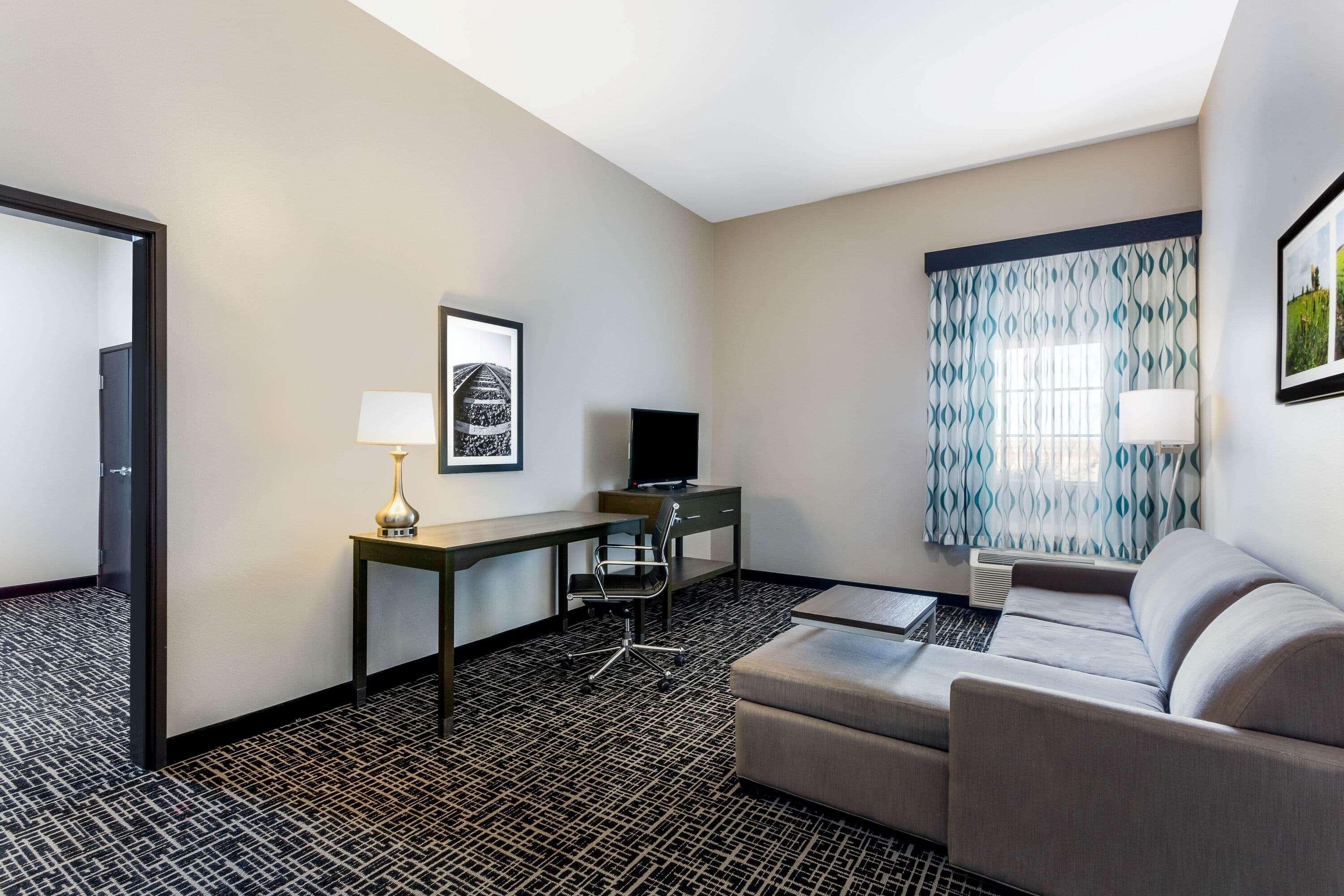 La Quinta By Wyndham Colorado City Exterior photo