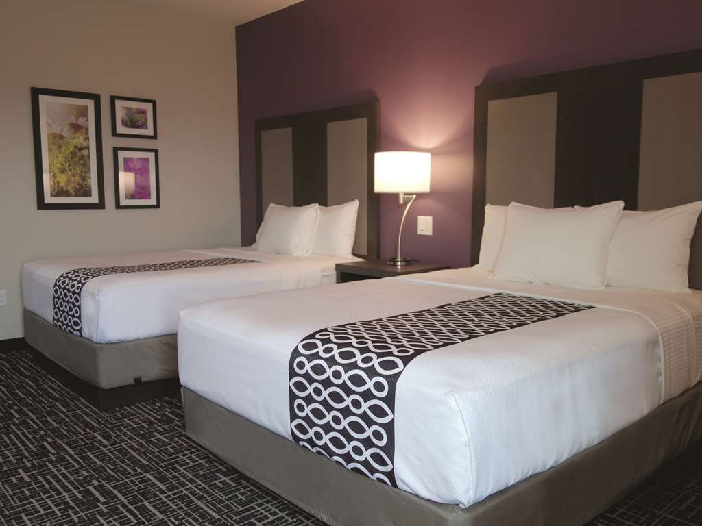 La Quinta By Wyndham Colorado City Room photo
