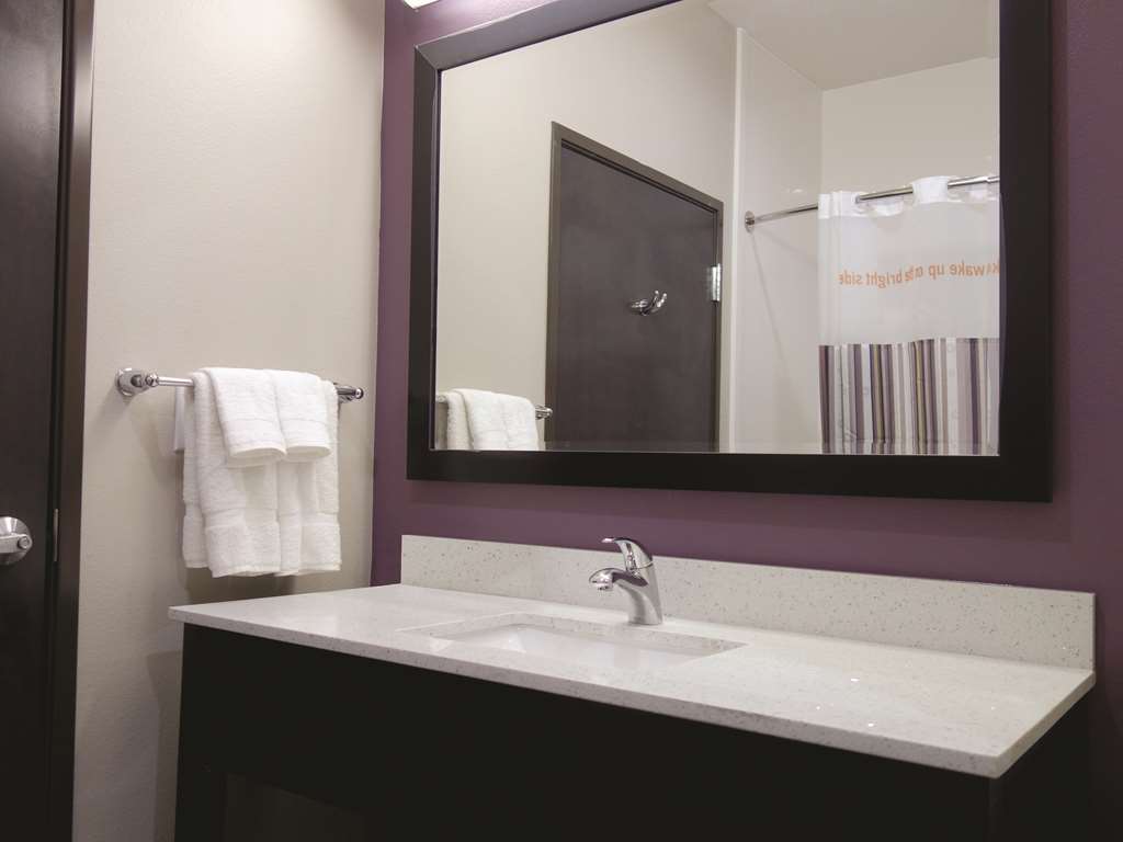 La Quinta By Wyndham Colorado City Room photo