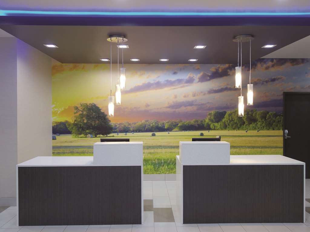 La Quinta By Wyndham Colorado City Interior photo
